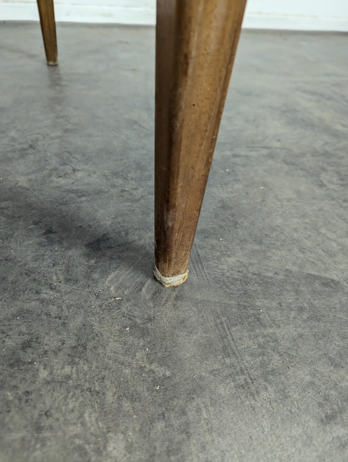 Table scandinave en teck