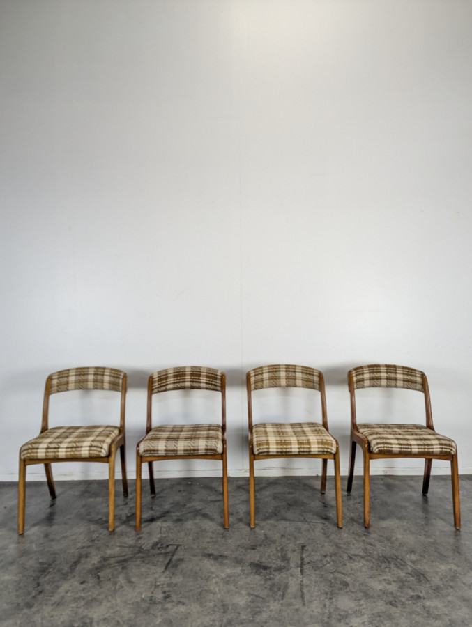 Série de 4 chaises gondole Baumann