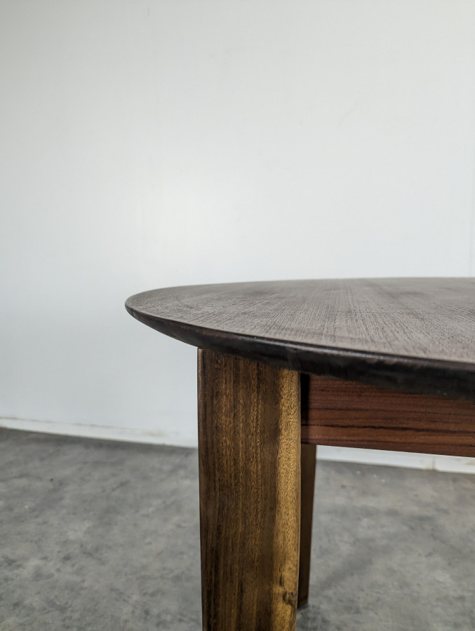 Table scandinave à 2 allonges