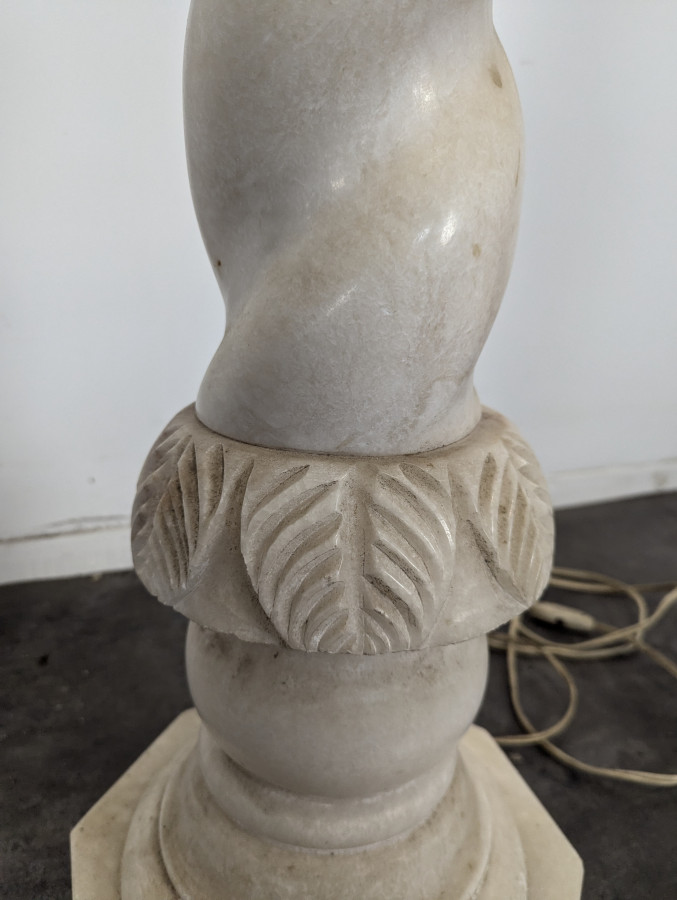 Colonne en albâtre torsadée F. Bruckmann Nr 5370