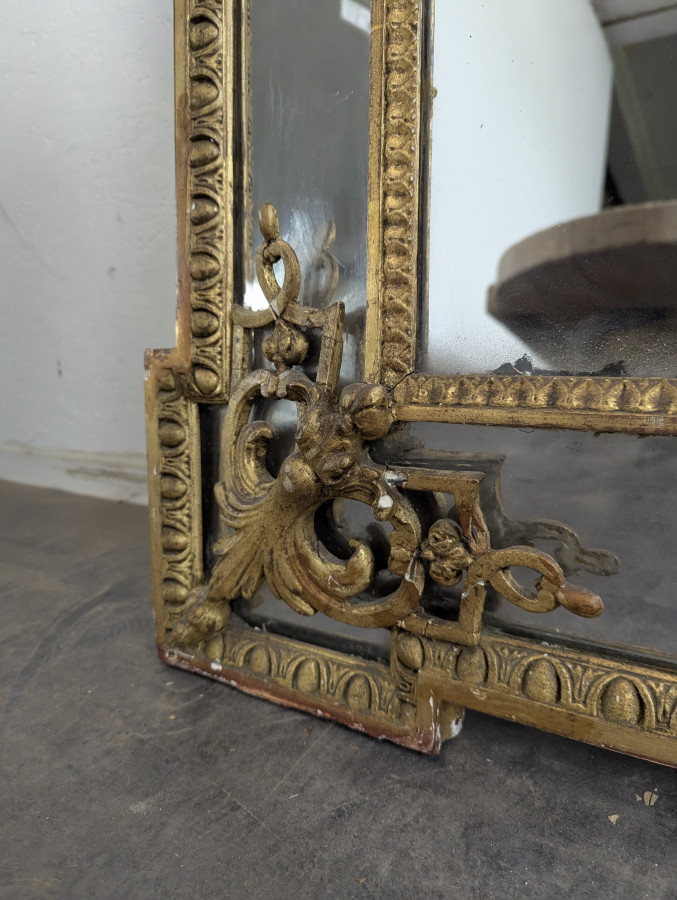 Miroir en bois doré à parecloses époque Napoléon III