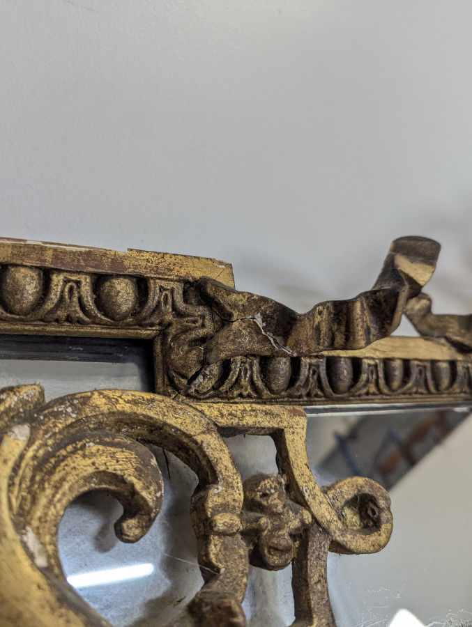 Miroir en bois doré à parecloses époque Napoléon III