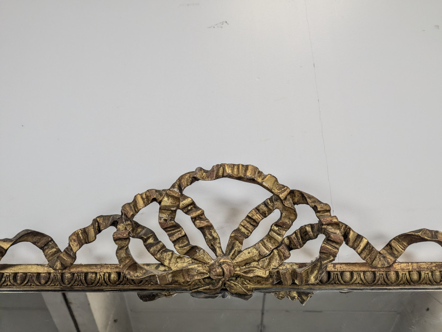 Miroir en bois doré à parecloses époque Napoléon III
