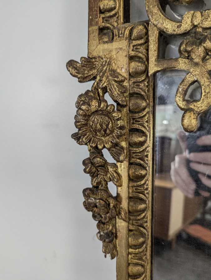 Miroir en bois doré à parecloses époque Napoléon III