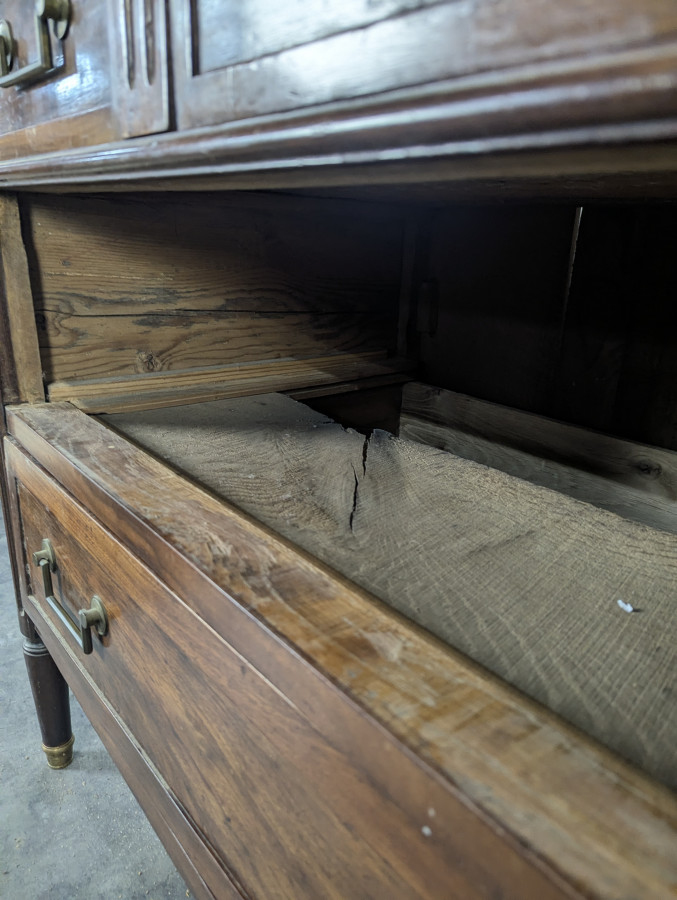 Commode d'époque Louis XVI en Acajou