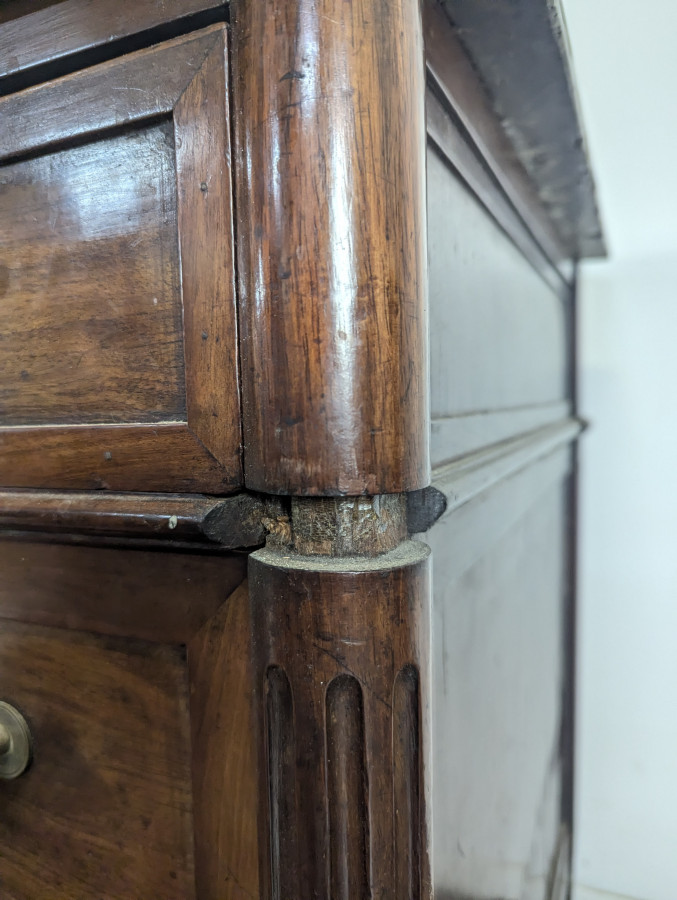 Commode d'époque Louis XVI en Acajou