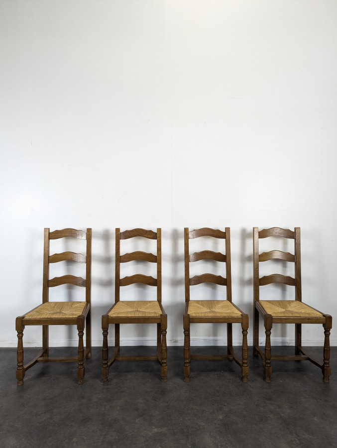 Série de 4 chaises paillées