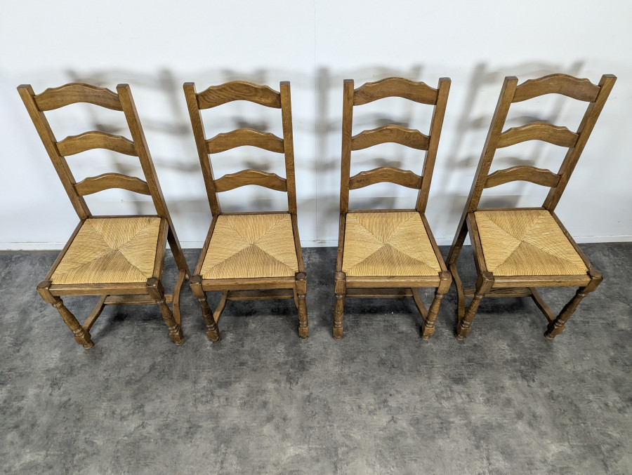 Série de 4 chaises paillées