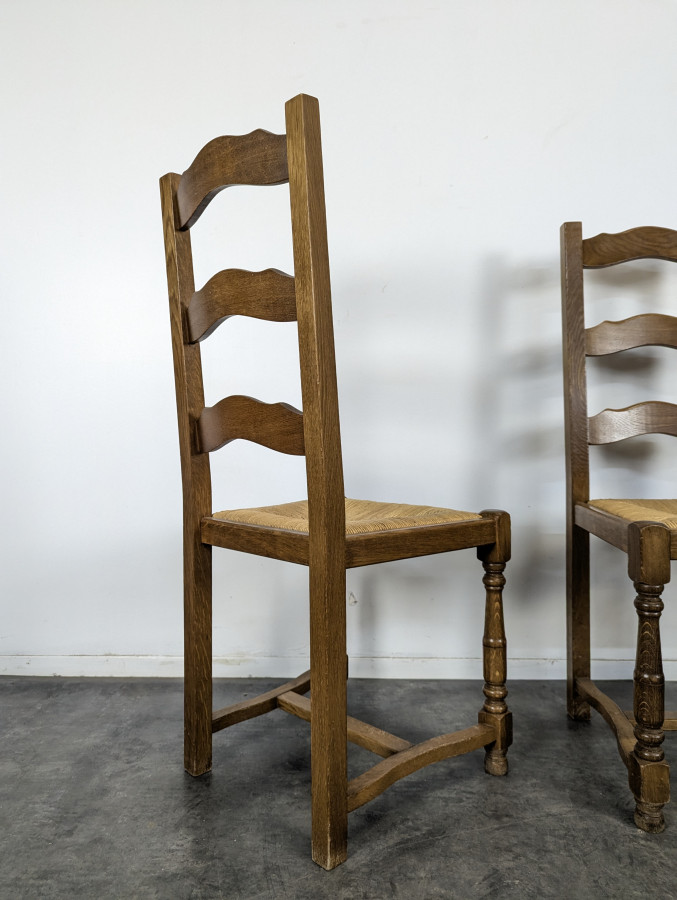 Série de 4 chaises paillées