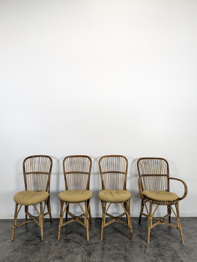 Série de 3 chaises et un fauteuil en Rotin