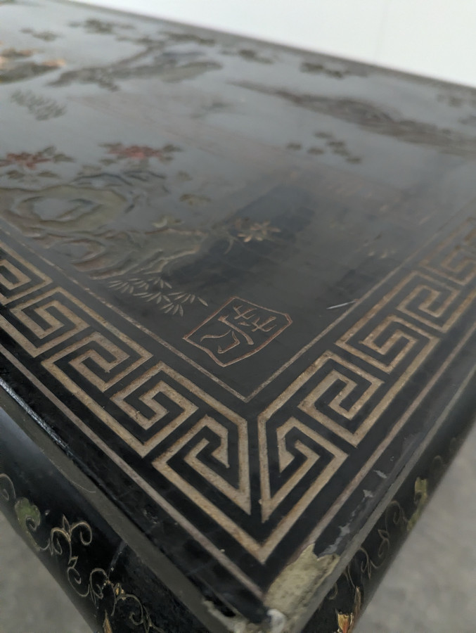 Table basse Chinoise en laque de Coromandel