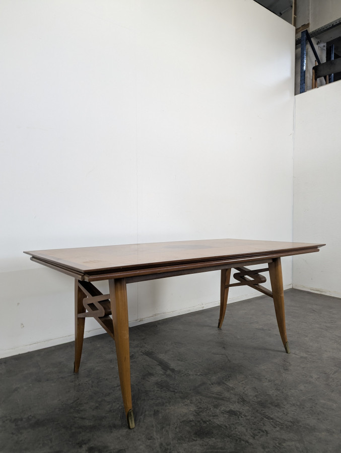 Table en vernis polyestère des années 60