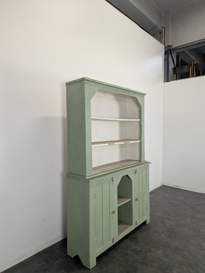 Buffet rustique en pin réchampie chabby chic