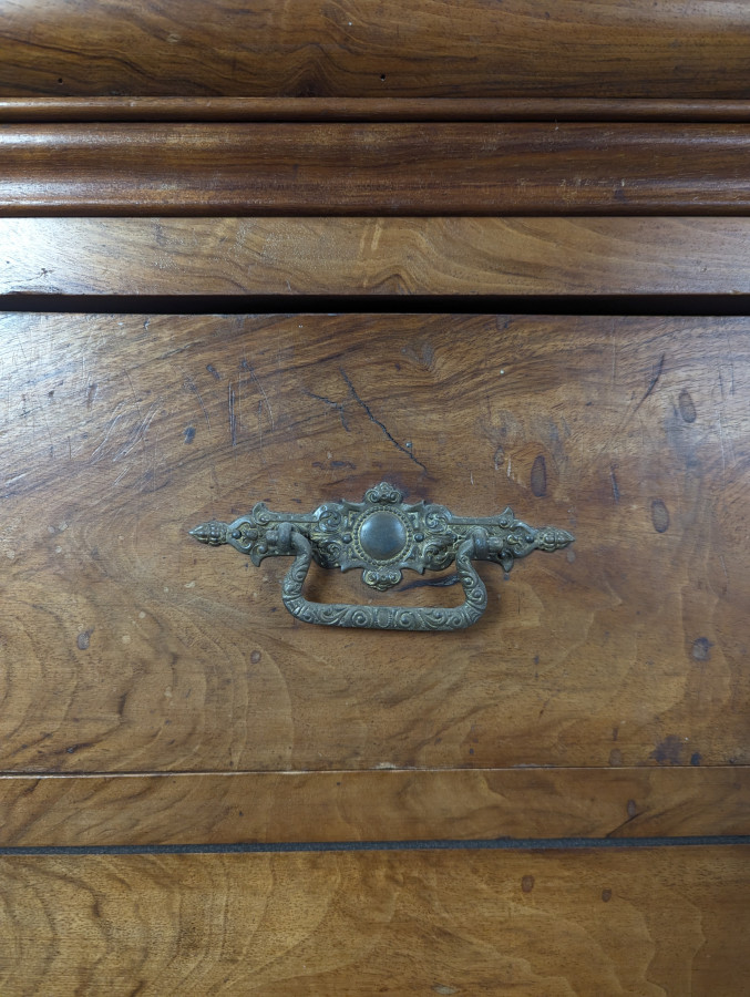 Commode en Acajou flammé époque Louis Philippe