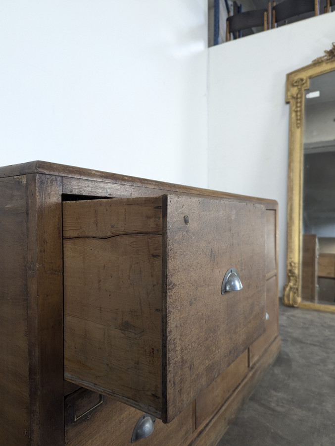 Meuble de métier ou d'atelier