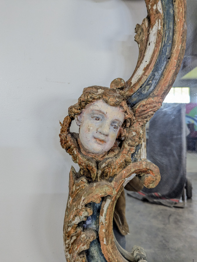Miroir polychrome Italien à décor de Putti milieu XIXème