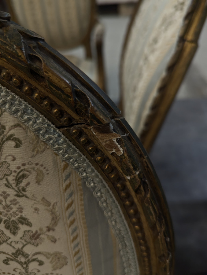 Salon de style Louis XVI époque 1900 en bois doré