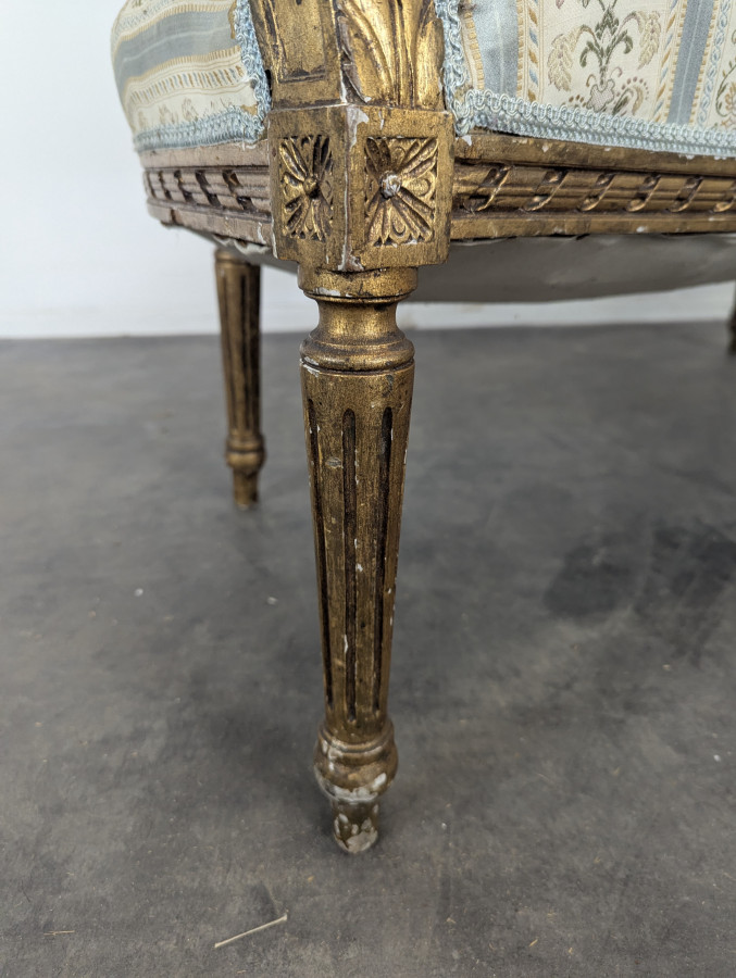 Salon de style Louis XVI époque 1900 en bois doré
