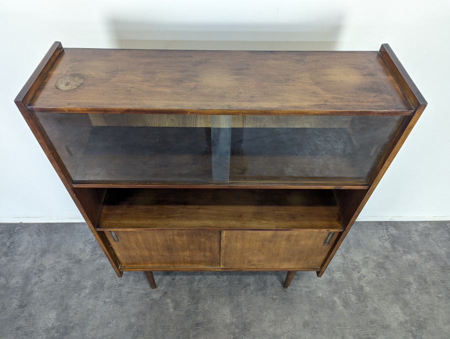 Meuble d'appoint moderniste en Noyer