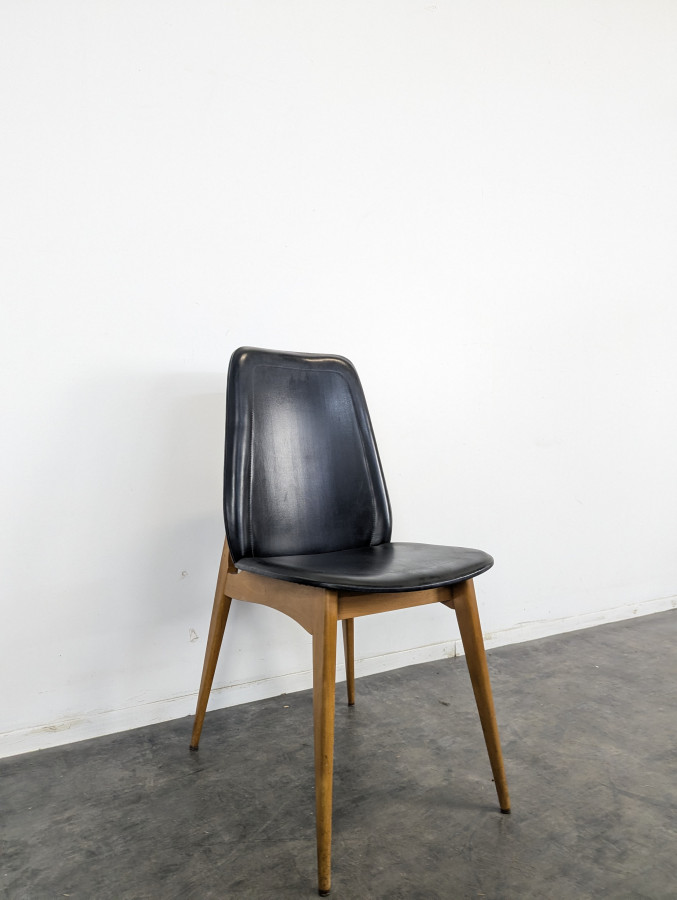 Série de 5 chaises scandinaves