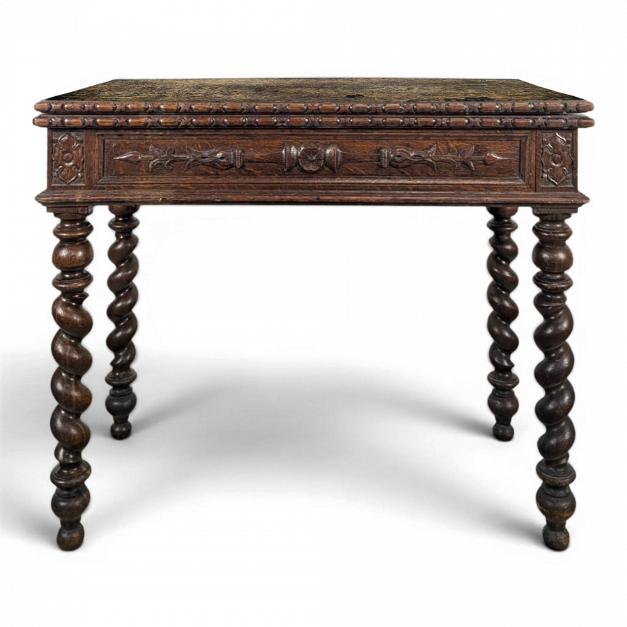Table à jeu de style Louis XIII en chêne