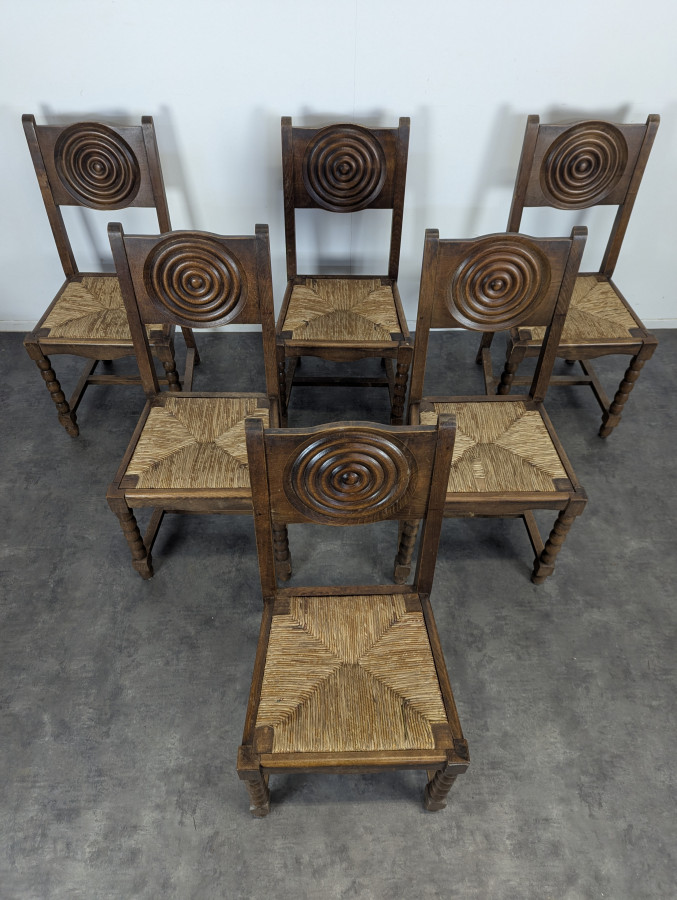 Série de 6 chaises brutalistes dans l'esprit de Dudouyt