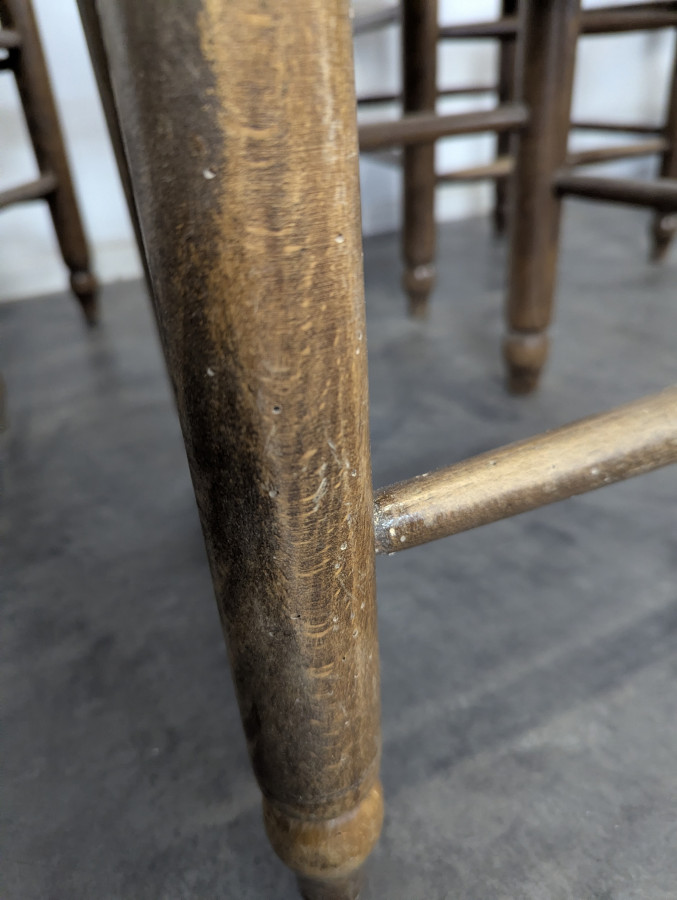 Séries de 8 chaises paillées