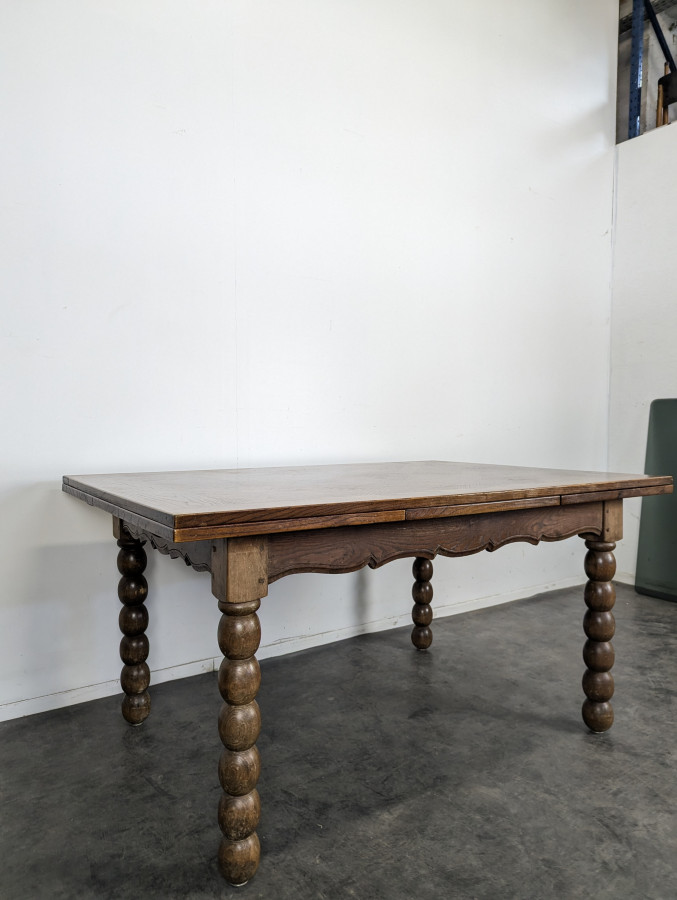 Table de salle à manger pieds bobinnes en chêne