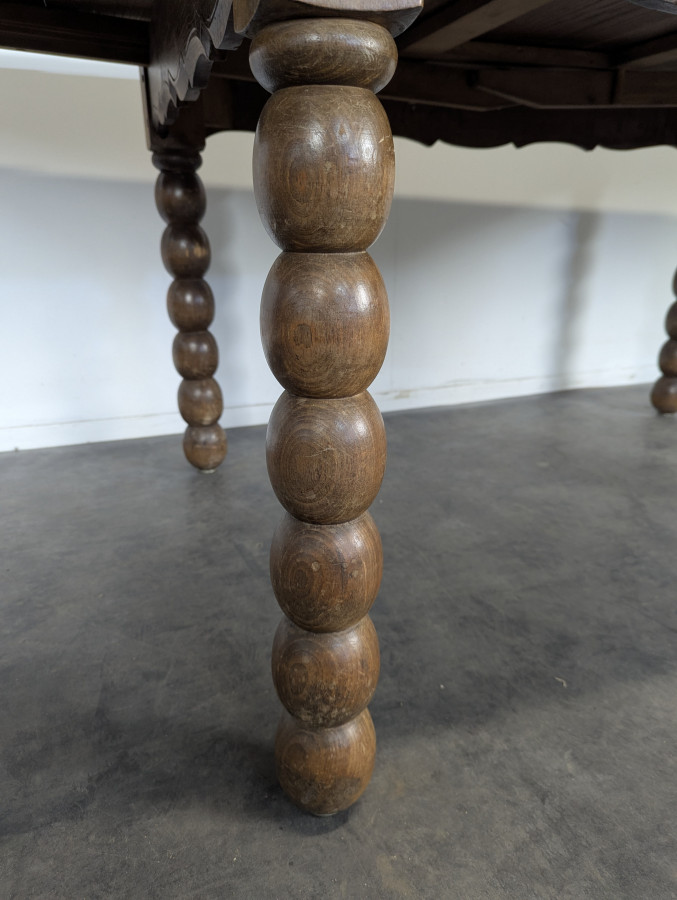 Table de salle à manger pieds bobinnes en chêne