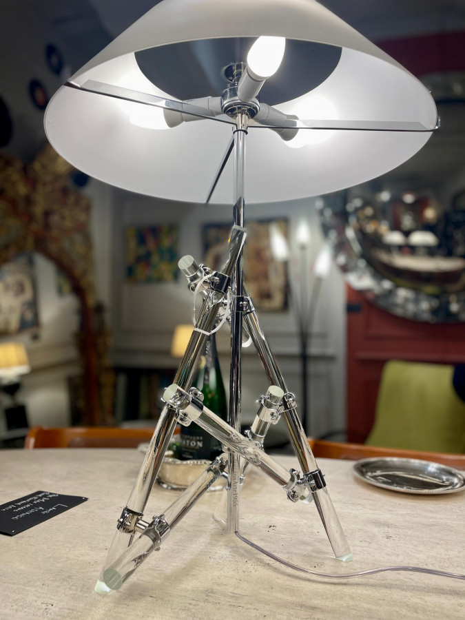 Lampe Ashanghai éditées par Fontana Arte par Max Ingrand