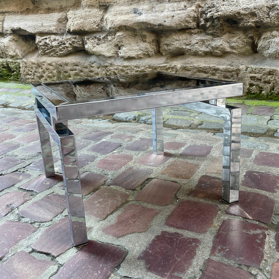 Table basse Space Age en métal chromé et verre fumé