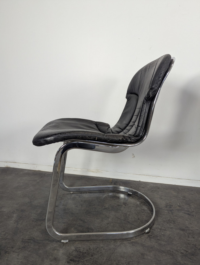Série de 4 chaises de Willy Rizzo