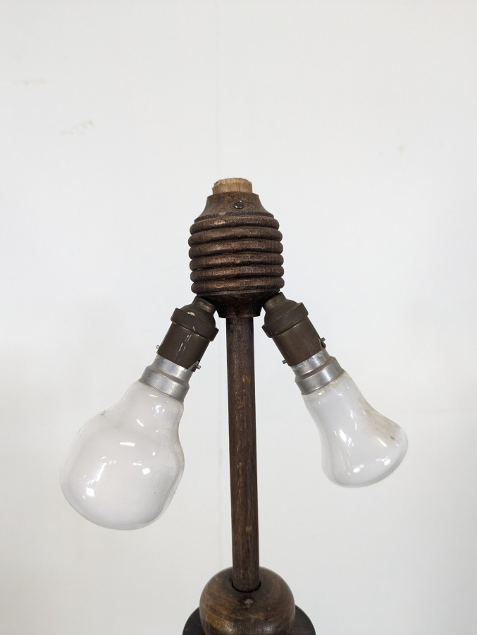 Lampadaire brutaliste dans l'esprit de Dudouyt