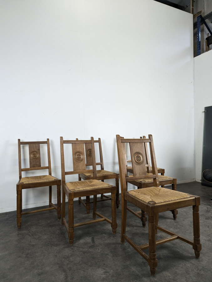 Série de 6 chaises brutalistes de Charles Dudouyt