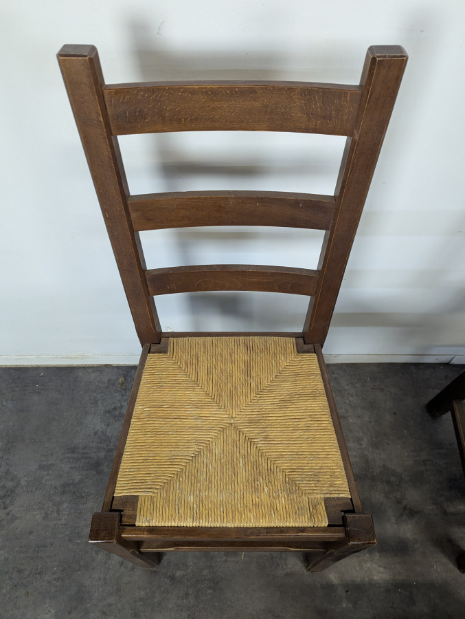 Série de 5 chaises brutalistes