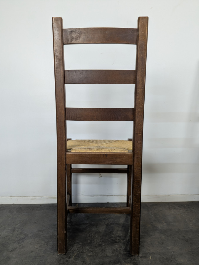 Série de 5 chaises brutalistes