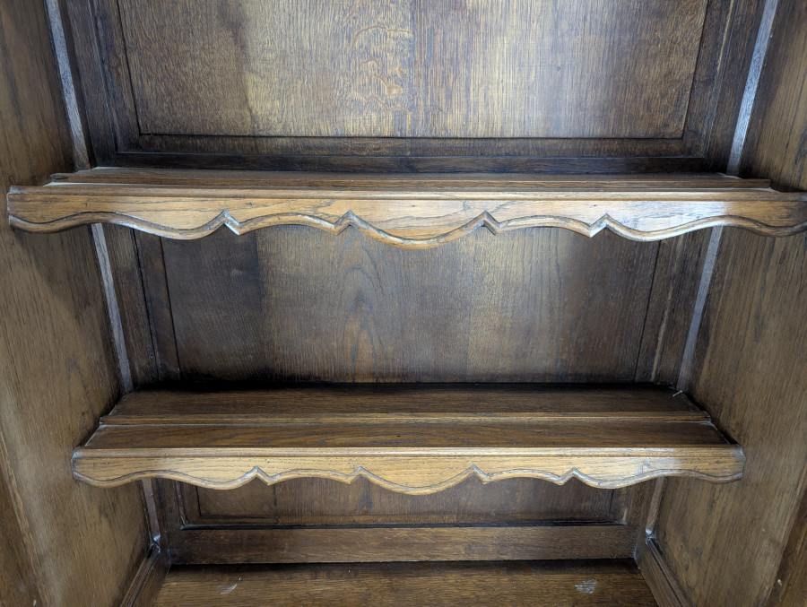 Buffet Normand sculpté Néo rustique