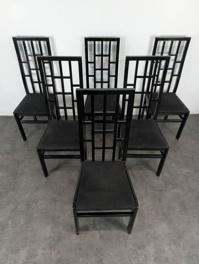 Série de 6 chaises laquées noires Japonisantes