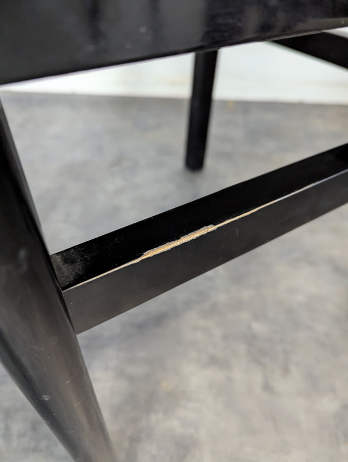 Série de 6 chaises laquées noires Japonisantes