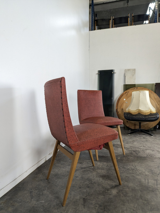 Paire de chaises vintage rouges