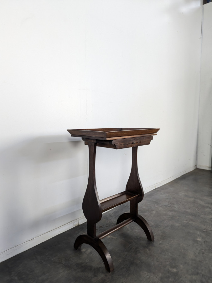 Table d'appoint travailleuse en Acajou époque Restauration