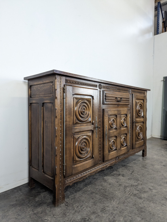 Enfilade brutasliste dans l'esprit de Dudouyt