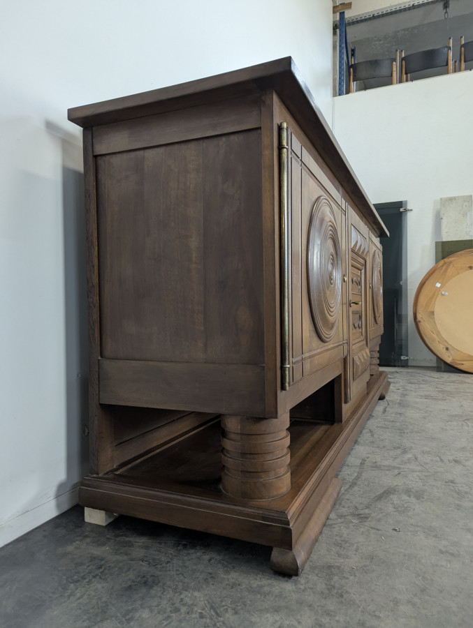 Enfilade d'Etienne Kohlmann en noyer