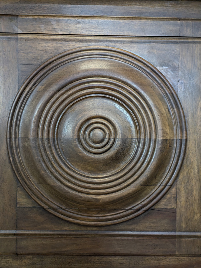 Enfilade d'Etienne Kohlmann en noyer