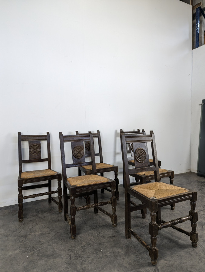 Série de 6 chaises dans le style de Dudouyt