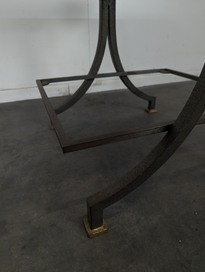 Table d'appoint neoclassique en fer forgé et verre eglomisé