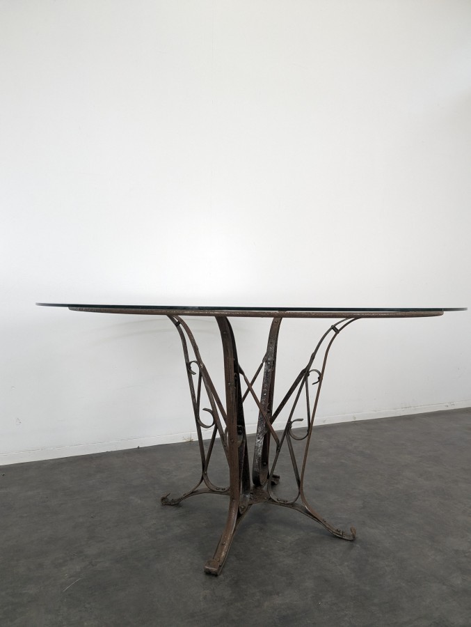 Table de salle à manger ronde en fer forgé et verre