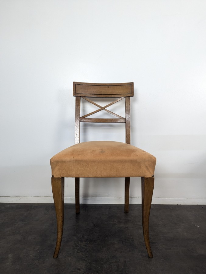 Série de 6 chaises de style Directoire en merisier