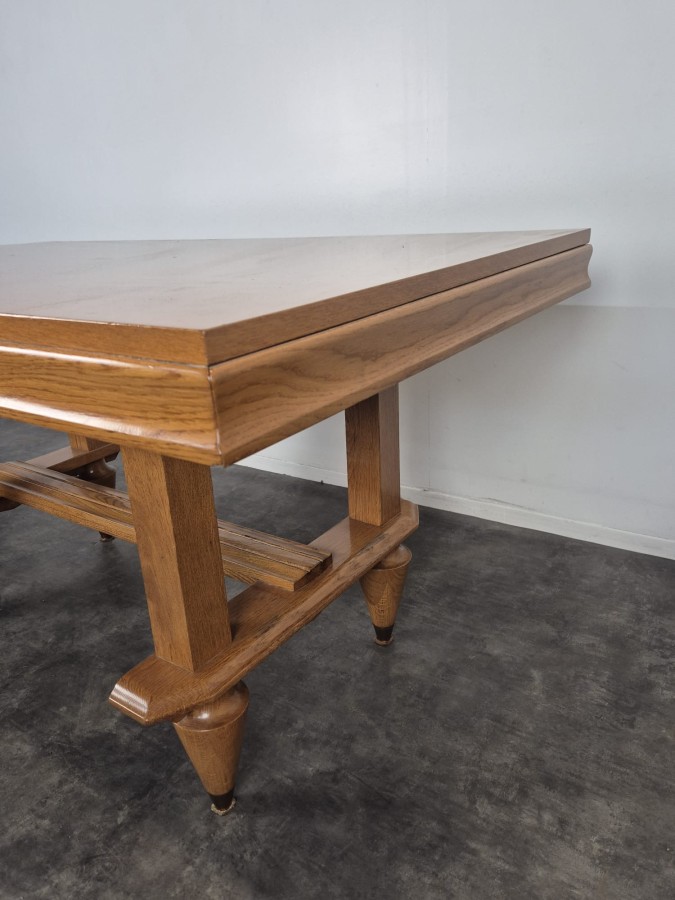 Table de salle à manger en chêne des années 50 à plateau marqueté