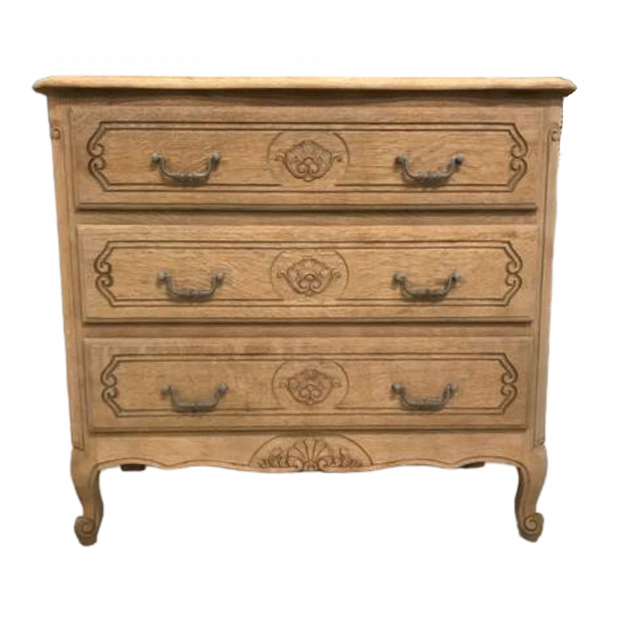 Commode décapée en Chêne